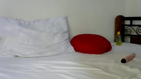 Snapshot of ebonyluna229320 chatting on 4, 2, 2025 i am clara online show from 4, 2, 2025