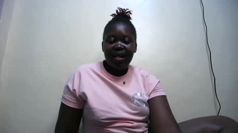 Snapshot of ebonylyn123 chatting on 18, 9, 2025 ebonylyn123 online show from 18, 9, 2025