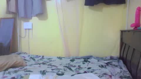 Snapshot of ebonymuse2 chatting on 12, 4, 2026 Ebonymuse2 online show from 12, 4, 2026