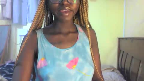 Snapshot of ebonymuse2 chatting on 30, 4, 2026 Ebonymuse2 online show from 30, 4, 2026