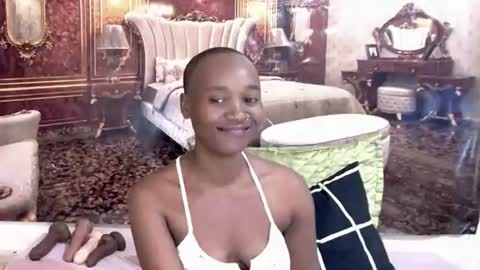 Snapshot of ebonyolive69 chatting on 19, 6, 2026 Cindy online show from 19, 6, 2026