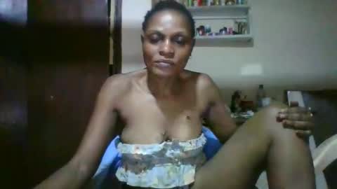 Snapshot of ebonyqueen4 chatting on 13, 4, 2026 JACKLINE online show from 13, 4, 2026