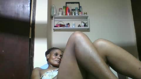 Snapshot of ebonyqueen4 chatting on 14, 5, 2026 JACKLINE online show from 14, 5, 2026