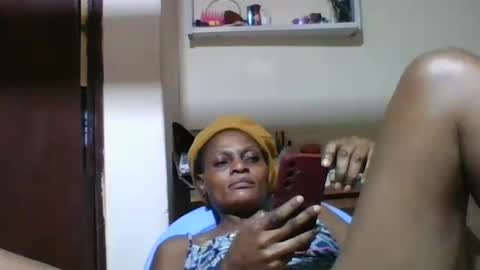 Snapshot of ebonyqueen4 chatting on 16, 6, 2026 JACKLINE online show from 16, 6, 2026