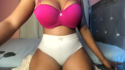 ebonysmiles00 online show from 10, 5, 2026