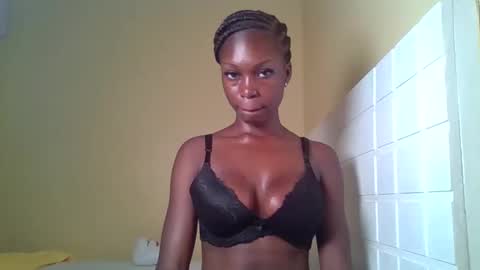 ebonytanqueen online show from 9, 3, 2026