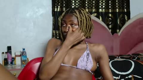 Snapshot of ebonyxxbabe chatting on 17, 5, 2026 ebonyxxbabe online show from 17, 5, 2026