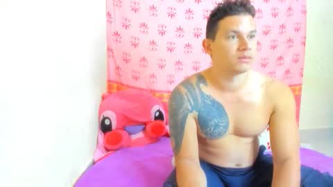    online show from 22, 10, 2025