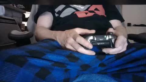 Snapshot of edged_biker chatting on 28, 3, 2026 edged biker online show from 28, 3, 2026