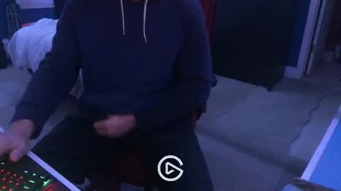 edgemeallnight online show from 4, 1, 2025