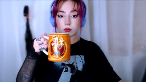 fickle demon made of clumps of matter online show from 13, 5, 2026