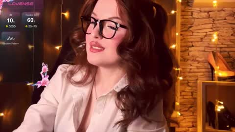 Friendly neighbourhoud redhead  online show from 2, 10, 2025