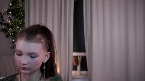 Snapshot of edithgalpin chatting on 14, 3, 2026 Lisa online show from 14, 3, 2026