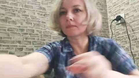 edithmanning online show from 10, 1, 2025