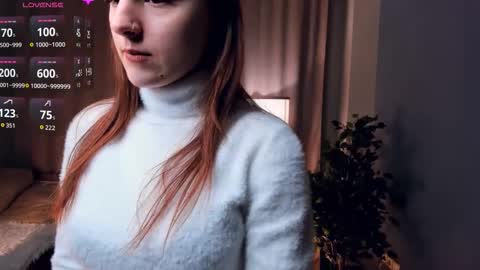 Snapshot of edlacarleton chatting on 12, 10, 2025 Nikki online show from 12, 10, 2025