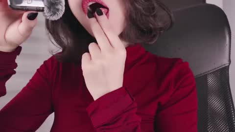 Snapshot of edranah chatting on 8, 11, 2025 Edranah online show from 8, 11, 2025