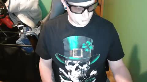 Snapshot of edwardaims_2please chatting on 4, 6, 2026 edwardaims_2please online show from 4, 6, 2026