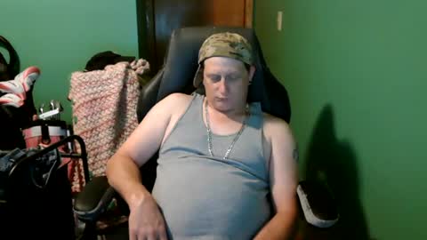 Snapshot of edwardaims_2please chatting on 18, 7, 2026 edwardaims_2please online show from 18, 7, 2026