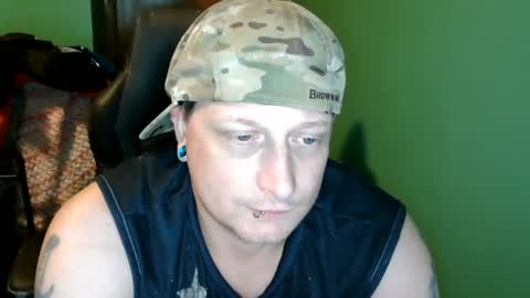 Snapshot of edwardaims_2please chatting on 24, 7, 2026 edwardaims_2please online show from 24, 7, 2026