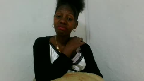 edwige770943 online show from 30, 6, 2026