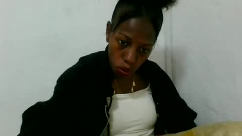 edwige770943 online show from 2, 7, 2026
