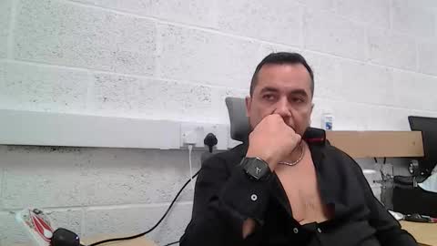 Snapshot of edwill13 chatting on 11, 2, 2026 EdM online show from 11, 2, 2026