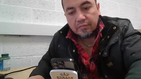 Snapshot of edwill13 chatting on 13, 2, 2026 EdM online show from 13, 2, 2026