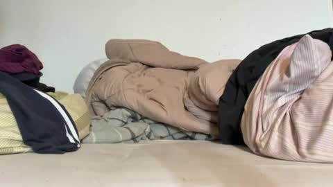 Snapshot of eelox166209 chatting on 5, 4, 2026 Eeloxx online show from 5, 4, 2026