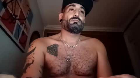 eemmee708927 online show from 17, 10, 2025