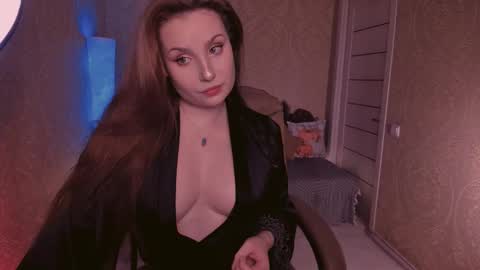 eesmaaarr online show from 6, 10, 2025