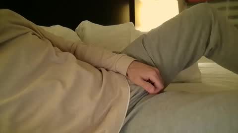 eesmalll online show from 6, 1, 2025