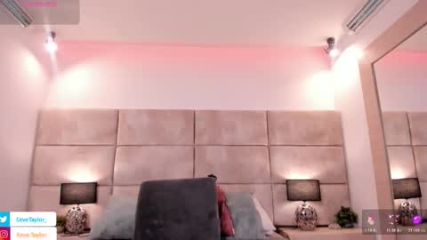 Snapshot of eevee_taylor chatting on 6, 3, 2026 Eevee online show from 6, 3, 2026