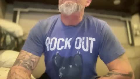 Snapshot of eevilempire chatting on 7, 5, 2026 Harley Biker online show from 7, 5, 2026