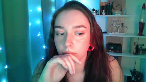 Snapshot of effie_balconii chatting on 30, 1, 2025 effie_balconii online show from 30, 1, 2025