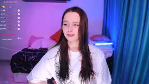 Snapshot of effie_lee chatting on 25, 12, 2024 Effie online show from 25, 12, 2024