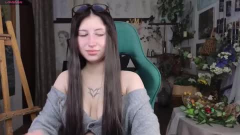 effiemeowley online show from 24, 4, 2026