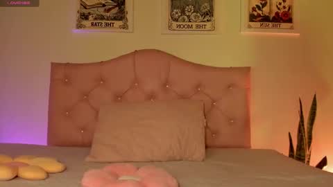 Snapshot of effy_cb chatting on 21, 10, 2025 effy online show from 21, 10, 2025