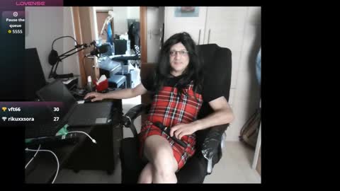 efi_crossou online show from 12, 9, 2025