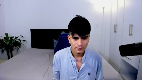 eiden_allenx1 online show from 3, 1, 2025