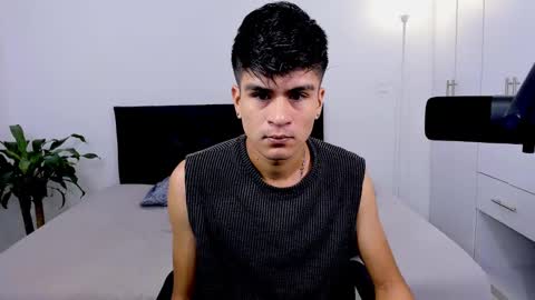 eiden_allenx1 online show from 6, 1, 2025