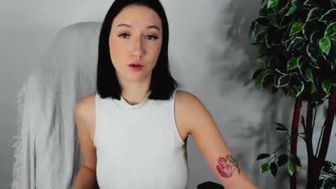 eileenmoores online show from 26, 9, 2025