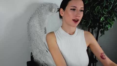 eileenmoores online show from 14, 10, 2025