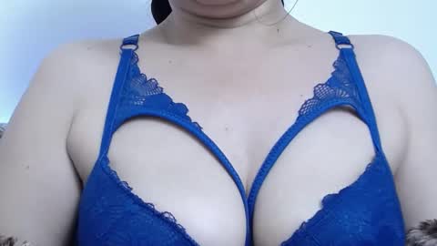 Snapshot of eileenqueen23 chatting on 28, 12, 2024 Eileen online show from 28, 12, 2024