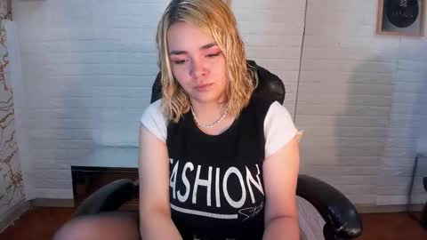 Eily online show from 6, 11, 2025