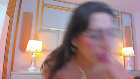 Eilyn Millan online show from 18, 3, 2026