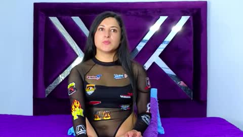 eimy__cute online show from 9, 10, 2025