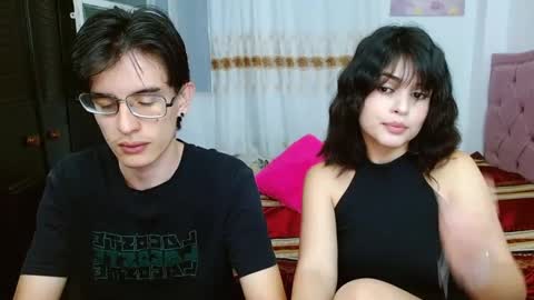 Snapshot of eimy_andres chatting on 13, 9, 2025 eimy_andres online show from 13, 9, 2025
