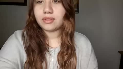 EIMY   MODEL INDEPENDENT online show from 5, 1, 2025