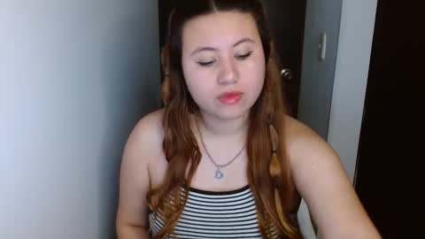 EIMY   MODEL INDEPENDENT online show from 18, 2, 2025