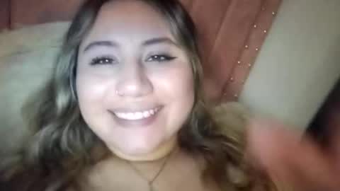 EIMY   MODEL INDEPENDENT online show from 24, 3, 2026